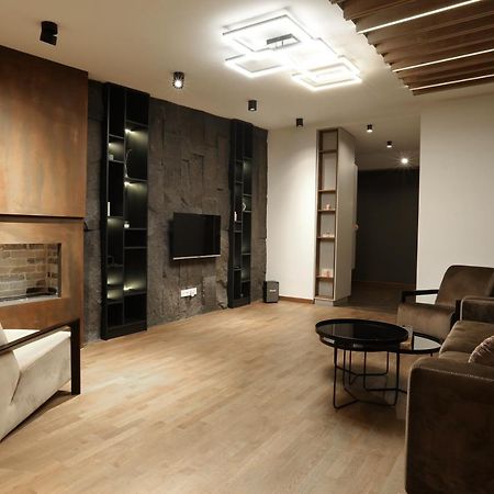 Hotelise I Cascade Loft Apartment 耶烈万 外观 照片